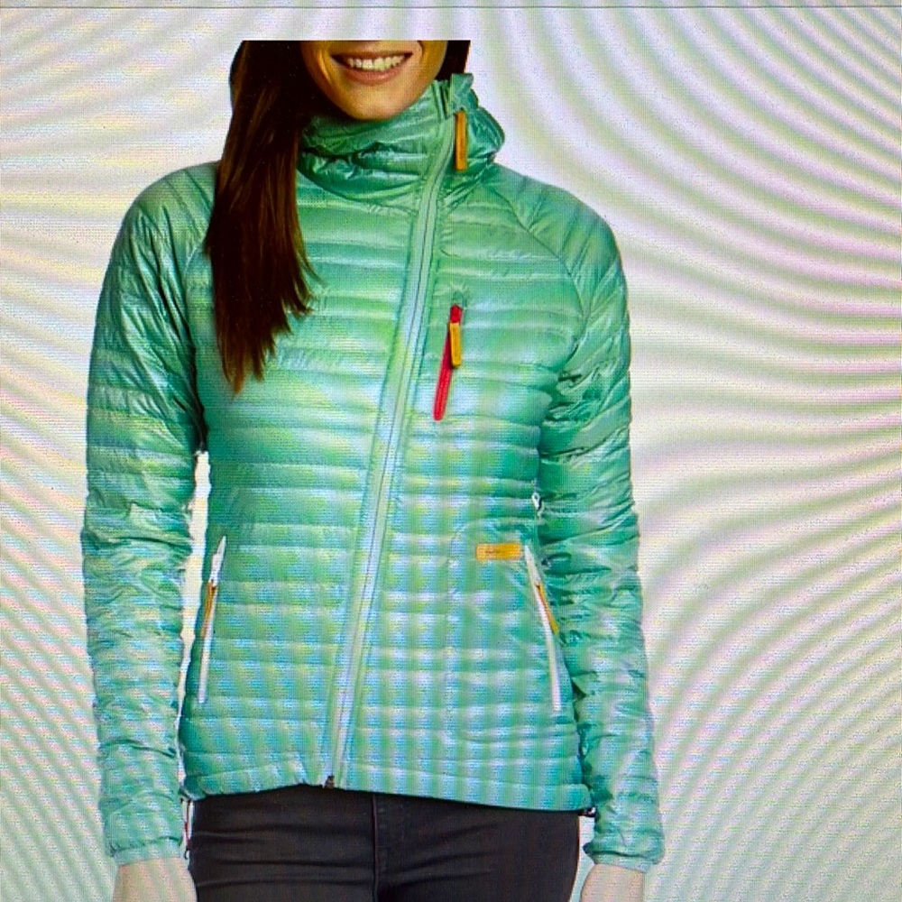 Faction womens puffer jacket
